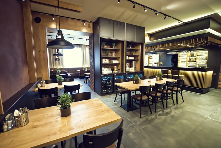 Pensjonat i restauracja w centrum winnej wioski Dolní Dunajovice