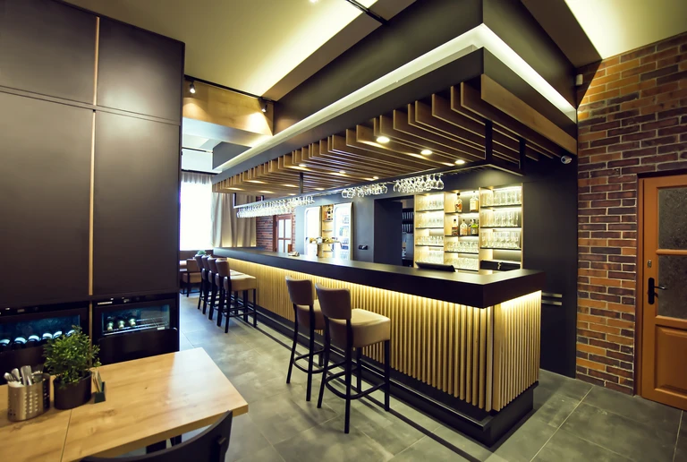 Pensjonat i restauracja w centrum winnej wioski Dolní Dunajovice