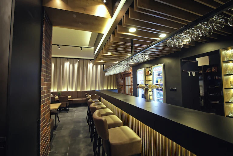 Pensjonat i restauracja w centrum winnej wioski Dolní Dunajovice